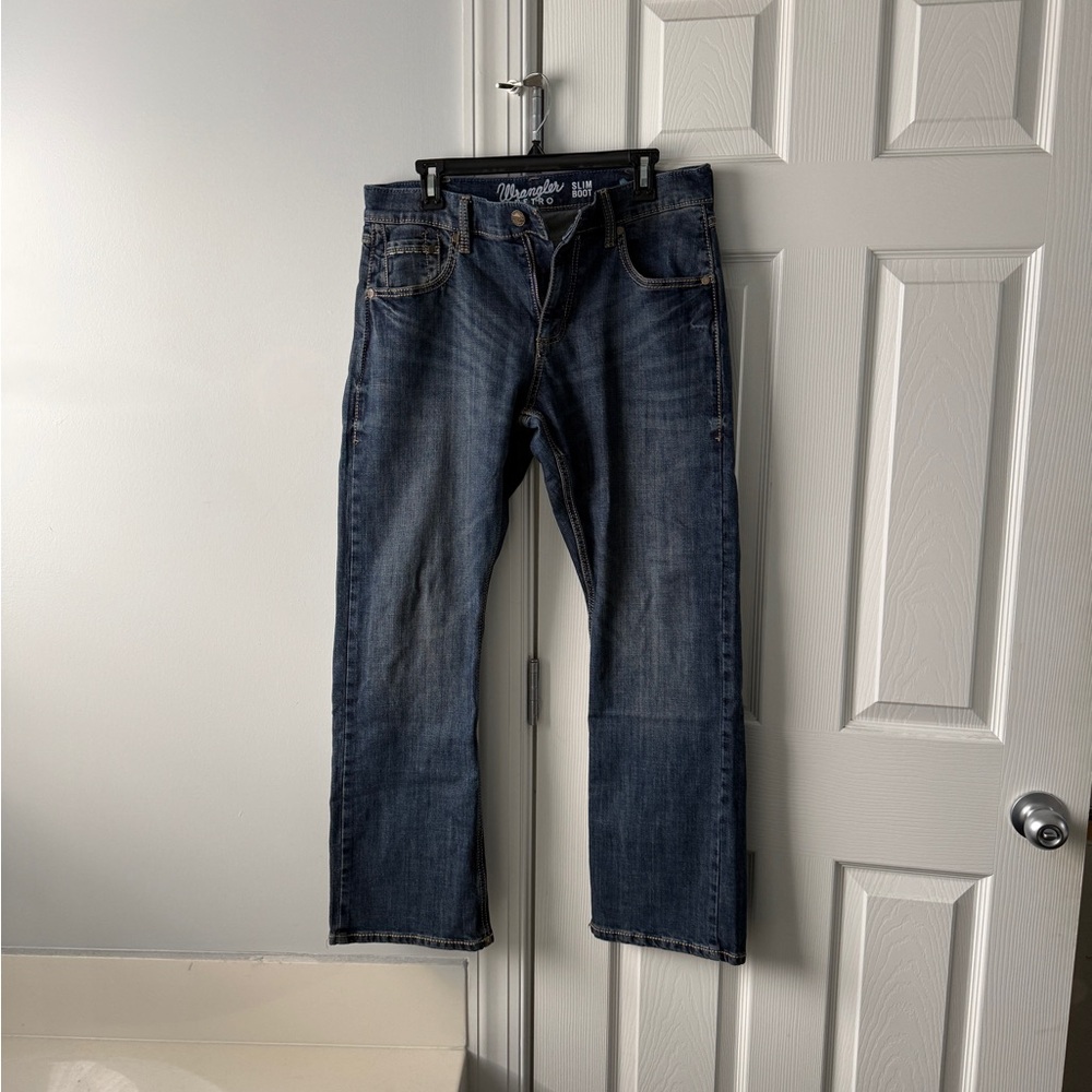 **SOLD** Wrangler Dark Blue Jeans 32x30